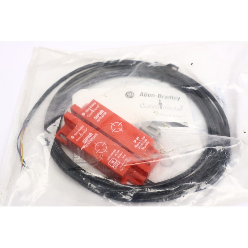 Allen Bradley Coded Sensor VDE 0660-209 + Actuator IP-67 (B562)