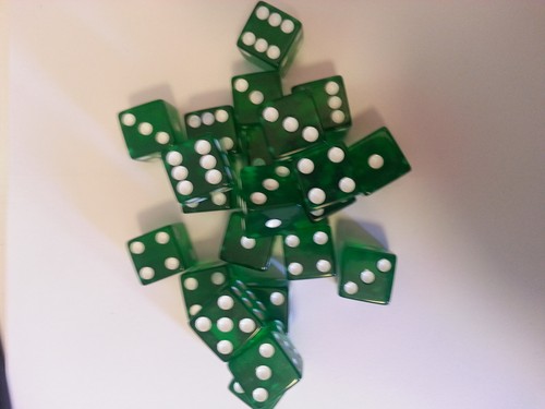 new 12 green acrylic dice with square corners 16mm bunco yahtzee
