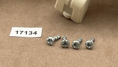 Star Wars Episode 1 Naboo Royal Starship BRIDGE CONSOLE WITH SCREWS Part - Picture 3 of 3