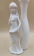 VTG MCM BUD VASE WOMAN CERAMIC VASE