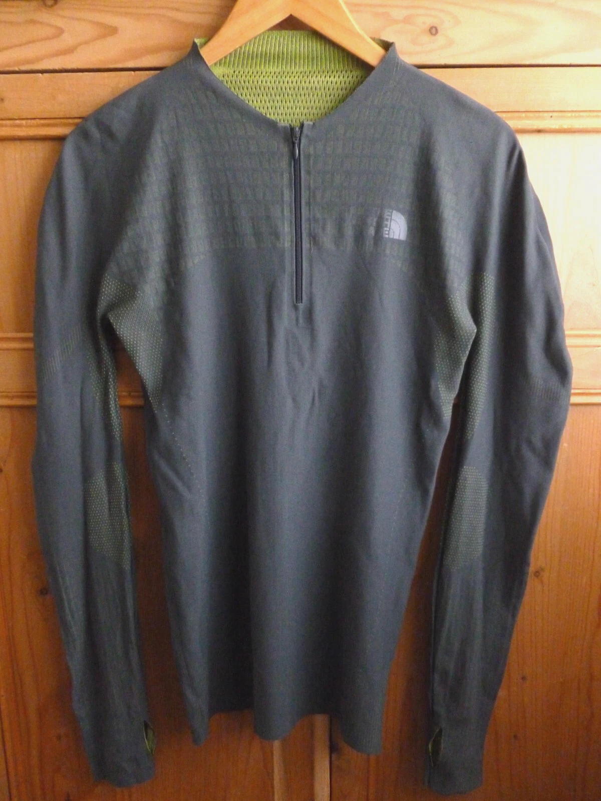 Mens NORTH FACE 1/4 Zip Sportswear Green Long Sleeve Base Layer Top - Small