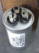 30 5 uf/MFD 370 VAC Round Dual Run Capacitor 50/60 Hz COLEMAN 024-24778-700