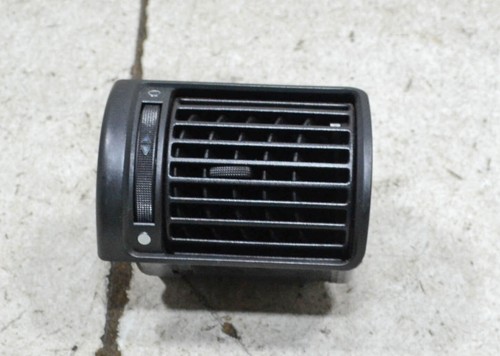 AUDI A4 B5 8D Avant 1998 Luft Däüse Lüftungs Gitter vorne LINKS #132662-H187