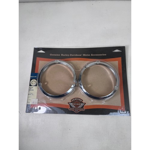 Harley Davidson Passing Lamp Moulding Kit 68775-93TA Visor Installation New