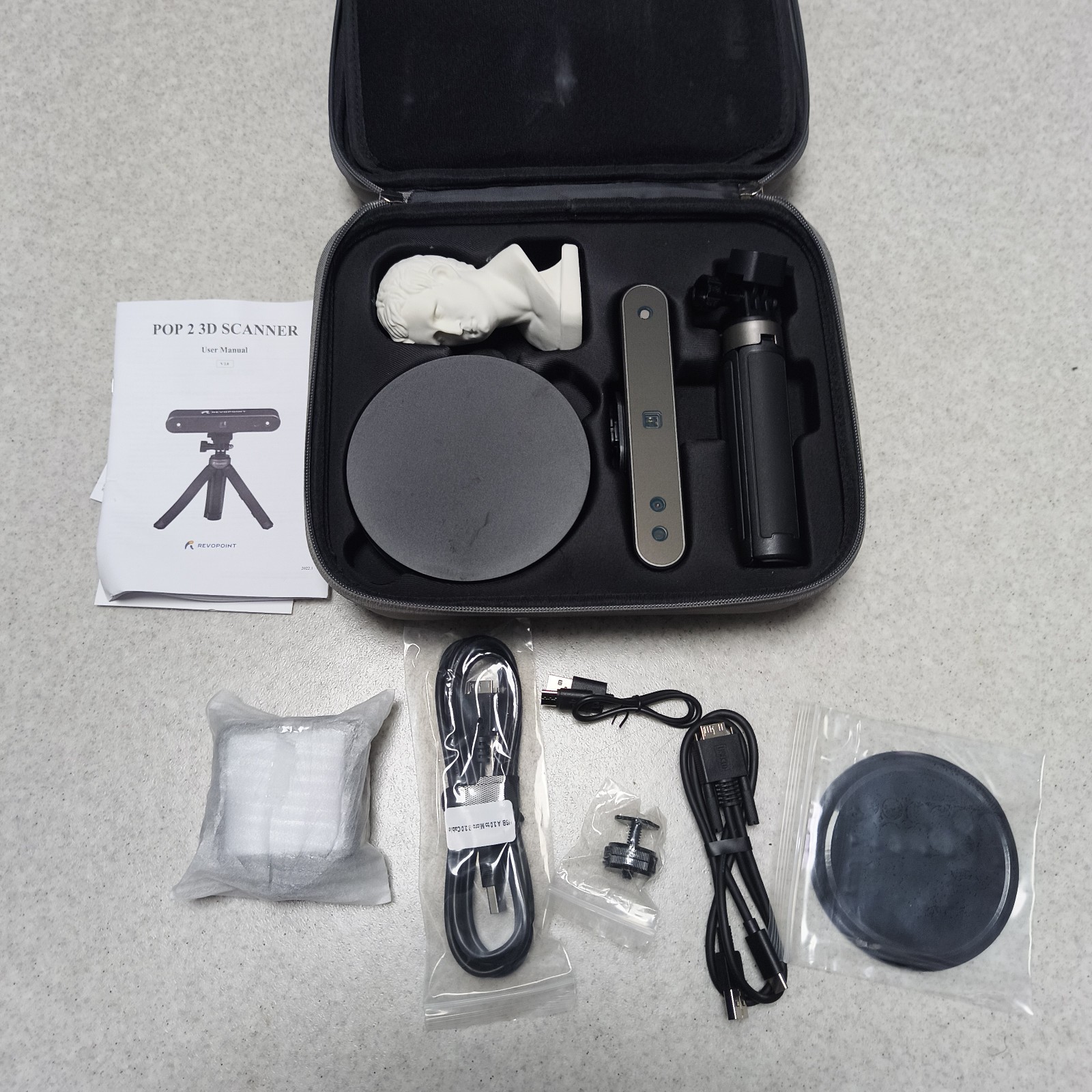 Revopoint POP 2 Premium 3D Scanner 0,05 mm - NEU, OVP & mit zusätzl. LED-Licht!