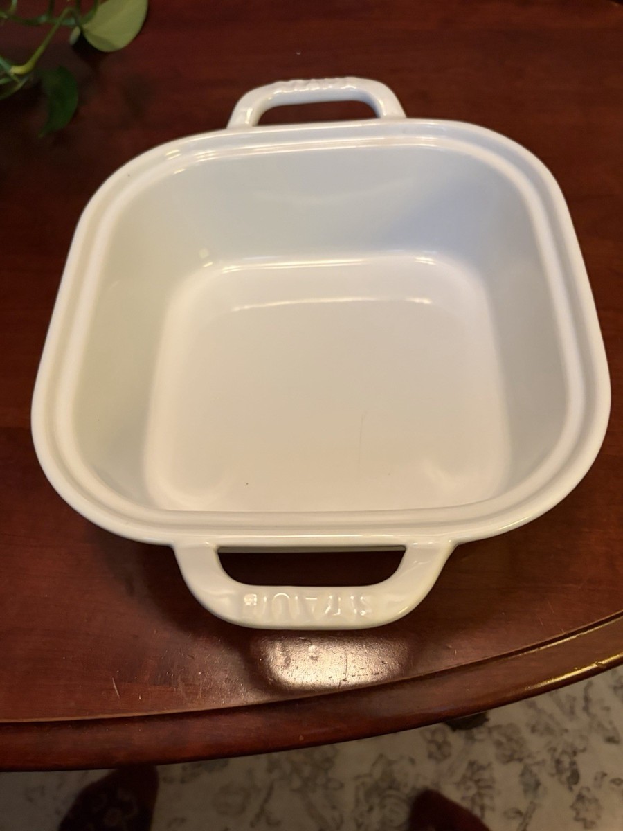 STAUB Ceramic 9-inch X 9-inch Square Covered Baking Dish White Lid