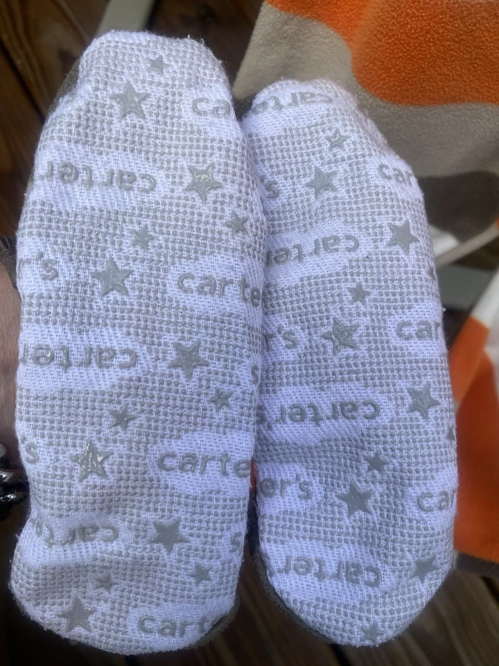 Pijama Carter’s Fleece Dinosaurio Stegosaurus Footie Naranja Marrón Crema Rayas 4 Foto 3 de 4