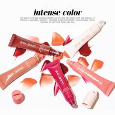 Hydrating Lip Gloss with Plumping Effect