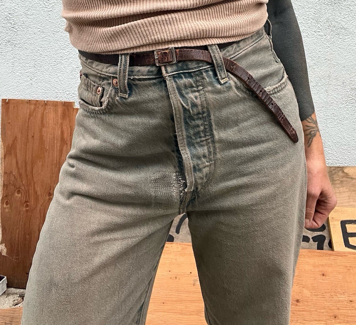 Levi's 501 jeans pigment overdye light wash gray 23 24 25 26 xs extra small 90s image 5