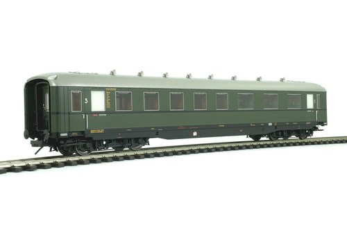 Lenz 41263-01 Schürzenwagen BC4ü-39 2./3.Klasse DB 1:45 Spur 0 | Zustand: Neu