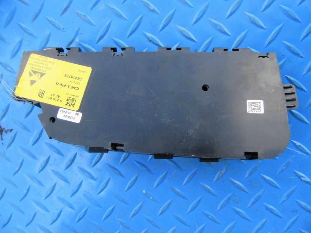 Rolls Royce Ghost front left active seat adjustment switch #8251