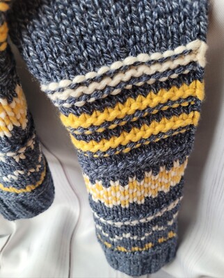 小物 90s OLD GAP Rainbow Knit Muffler. Vintage GAP Kids Women's Unisex 100% Lambs Wool Knitted Ivory
