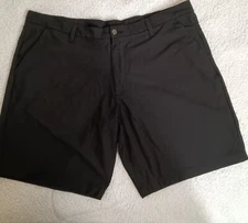 Swiss Tech+ Mens Shorts Size 42 Black Performance Athletic Flat Front Zip Pocket