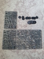 Warhammer 40k SM 3x Eliminators 3x Suppresors 10xinfiltrators/incursors In Sprue