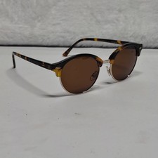 Foster Grant FG MP 20 10 201  Polarized Sunglasses 100 UV SR 1221