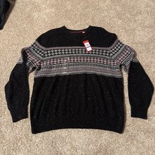 Men  s Izod Black Sweater Size XL NWT Crewneck