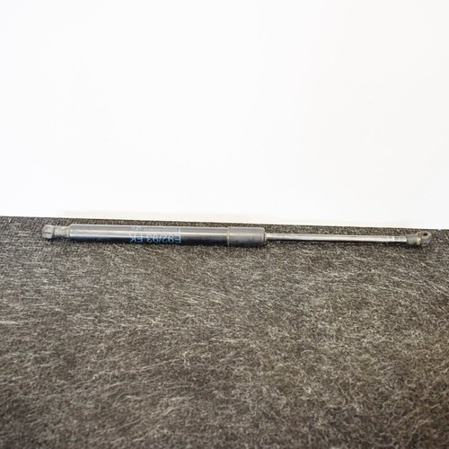 BMW 3 Coupé vorne rechts Motorhaube Gas Strtut E92 7129190 2006