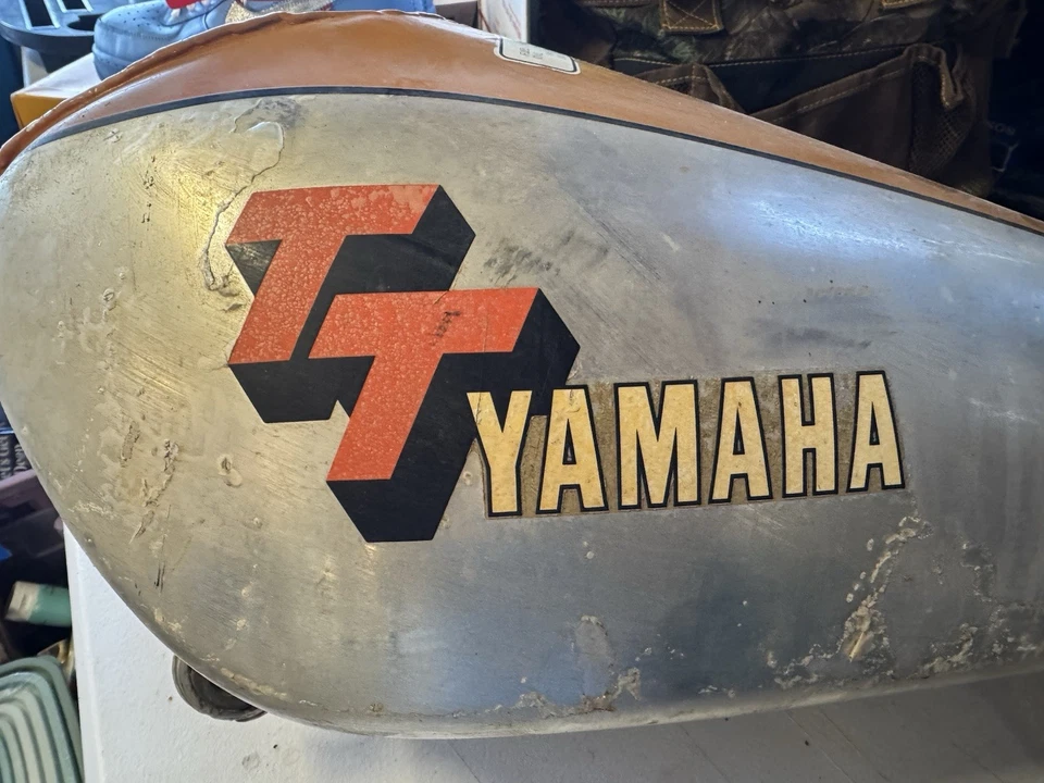 Tanque de gasolina de aluminio Yamaha XT500 TT500 Stock OEM Original 🔥 tt 500 Foto 2 de 4