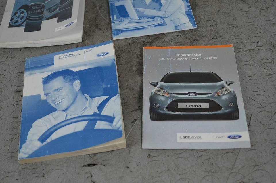 97445 Libretto Uso e Manutenzione Ford Fiesta VI Dal 2008 al 2017 - Immagine 3 di 4