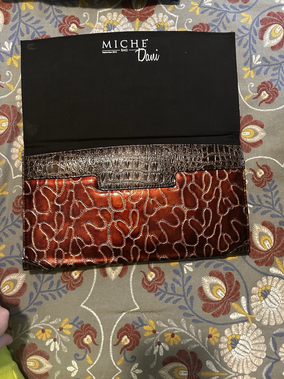 14 Purses - image 10