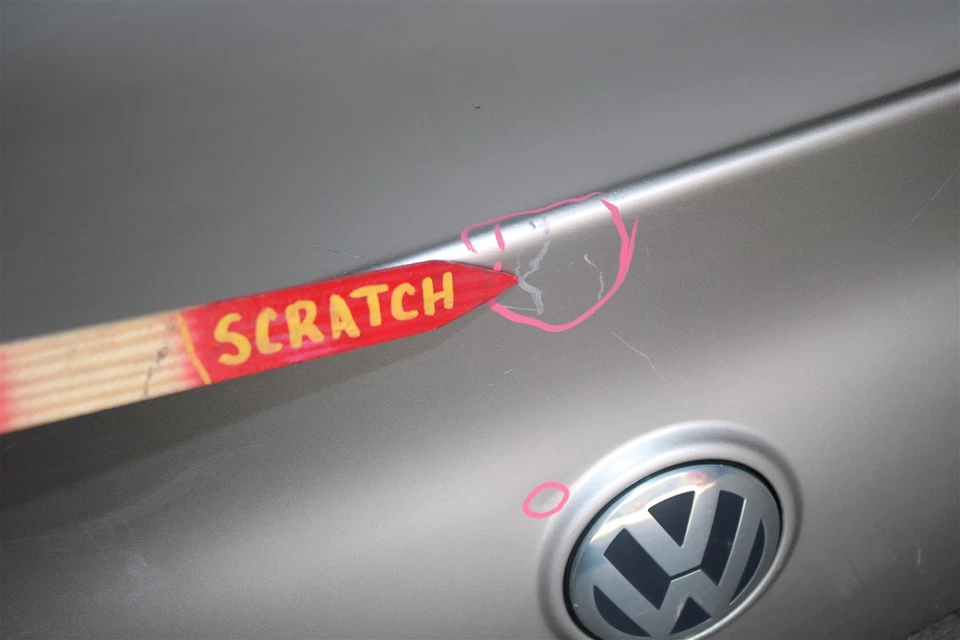 2006-2007-2008-2009-2010 VOLKSWAGEN PASSAT TRUNK LID  Foto 2 de 4