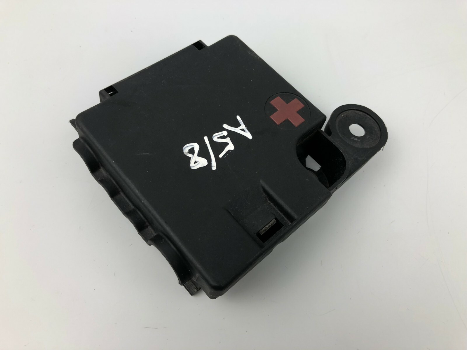 Audi A4 A5 Q5 Positve Battery Terminal Relay Engine Bay 8K0937517A eBay