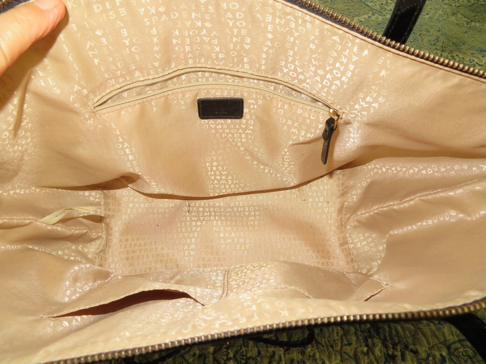 Borsa tote Kate Spade grande Sophie Camellia Street nera PVC pelle verniciata in ottime condizioni