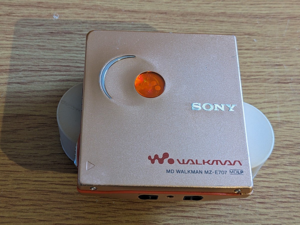 Andre Sony MD Minidisc Walkman MZ-E707 Rose gold - Works with Battery