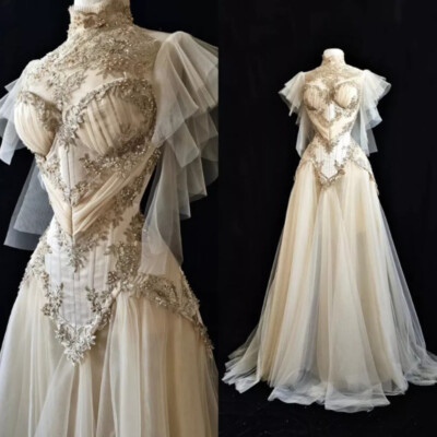 Vintage Medieval Wedding Dresses Gold Applique High Neck Tulle Bridal Gowns New