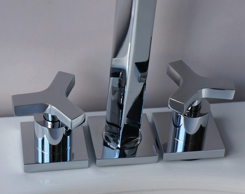 A Ponte 3 Fori Lavabo Rubinetto Cromo Lucidato Bagno Miscelatore - Picture 4 of 6