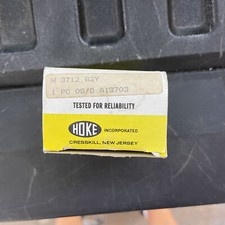 HOKE 3712G2Y Globe Needle Valve Stainless Steel 1/8" Tube O.D. Compression