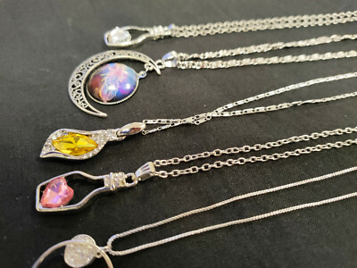 Lot Mystère De Bijoux Fantaisie Vintage : Argenté, Acier, Mixte - Idéal Pour Collection Ou Customisation R155