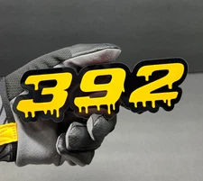 392 Dripping Car Emblems 2x Yellow/Black 392 Side Car Fender Badges 3D for 392