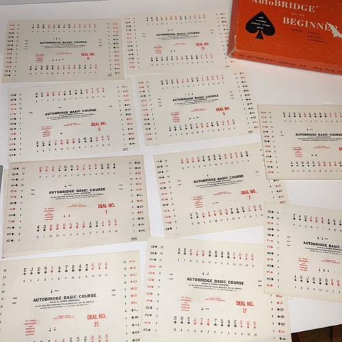 Vintage 1957 Bridge Game – Complete with ALL 48 deal cards and original manual - Picture 4 of 7
