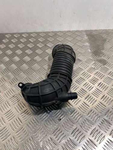 Audi A4 S4 B7 8E 8H 2006 Diesel 103kW Ansaugrohr Ansaugschlauch Turbolader