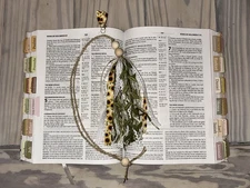 - Sunflower Tassel - Sunflower Bookmark - Bible tassel - Sunflower Pager Markers
