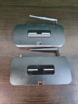 LOT OF 2 Barco Clickshare Wireless Presentation Device R9861008 Base only