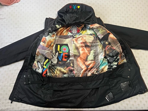 Burton x Playboy Ronin "LOVE" Snowboard Jacket - product listing photo