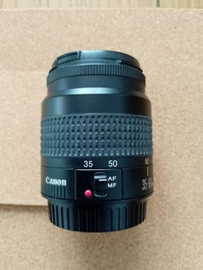 Canon EF 35-80mm f/4-5.6 III Zoom Lens Black in Nice Condition + Front/Rear Caps