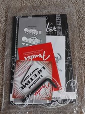 Fender Case Candy Pack inkl. Inbusschlüssel x2 Bedienungsanleitung Registrierungsschilder