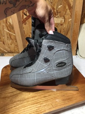 Roces Brits Figure Skates Womens 9 Black White Silver Plaid Carbon Steel Blade