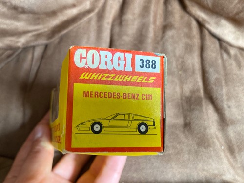 Corgi Toys 388 Mercedes-Benz C111 - Picture 4 of 13