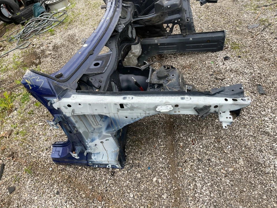 BMW M3 E92 2008 cupé parte delantera y cortafuegos marco riel corte OEM Foto 2 de 4