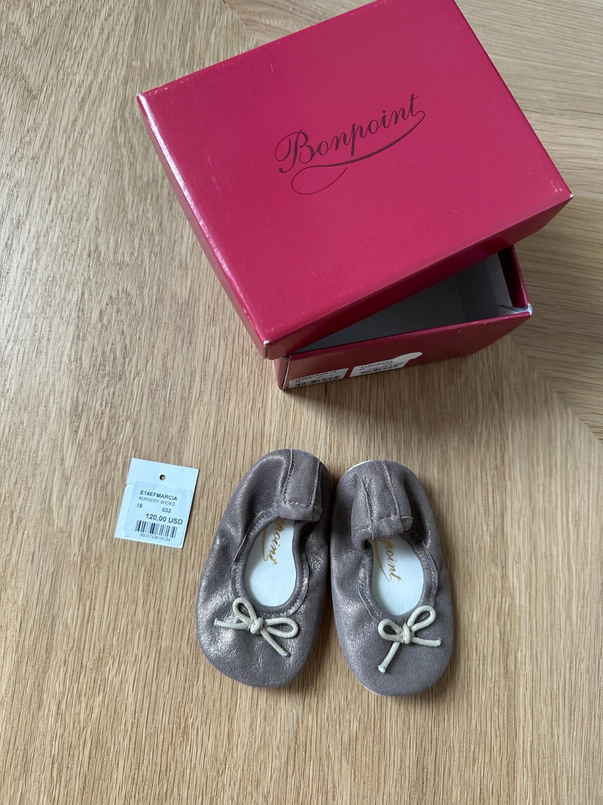 Bonpoint baby shoes, Size 18