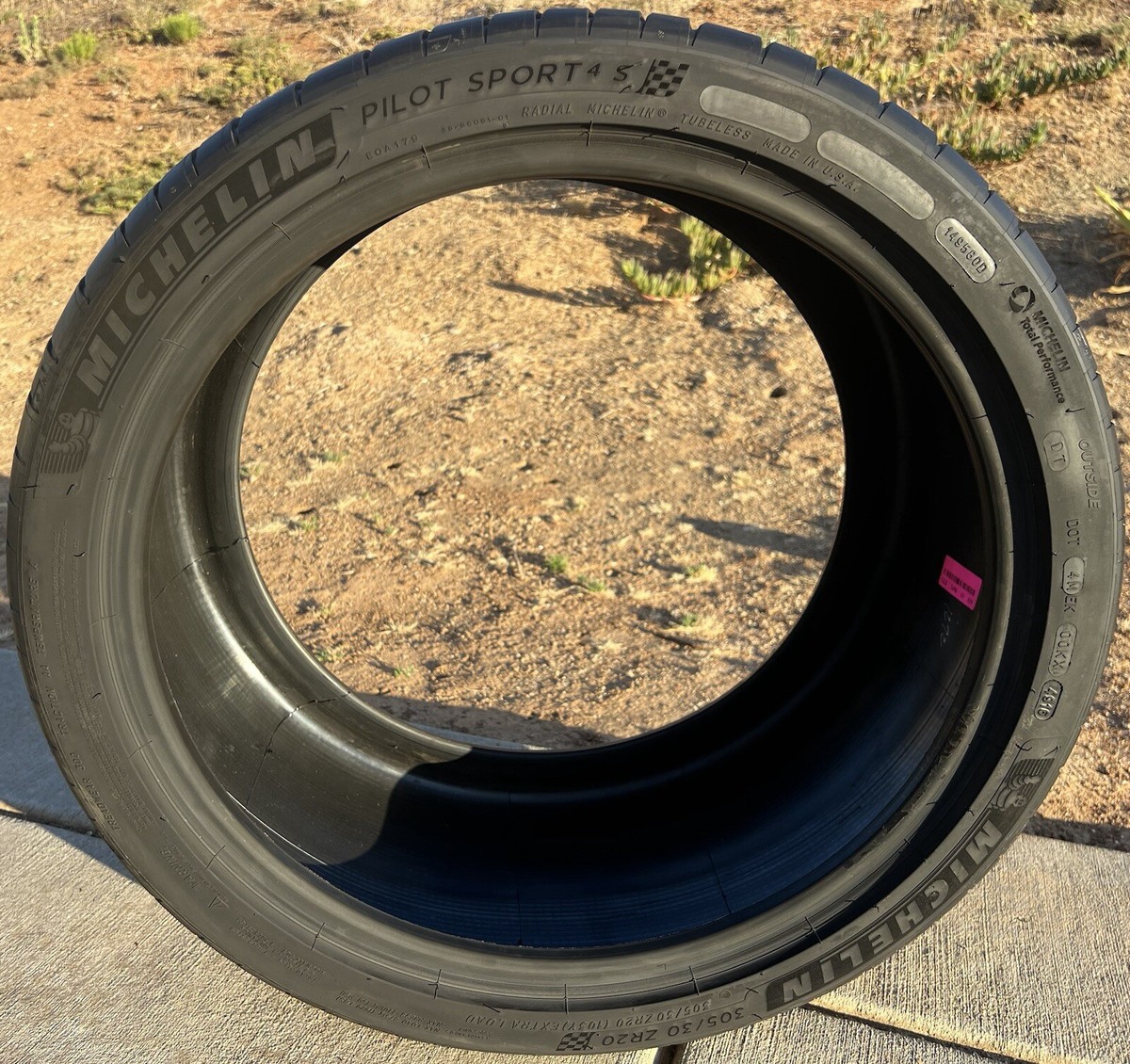 Set of TWO BRAND NEW 305/30ZR20 Michelin Pilot Sport 4S PS4S