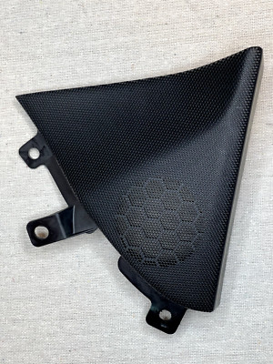 LEXUS IS REAR LEFT DOOR PANEL SPEAKER COVER OEM 67072-53010