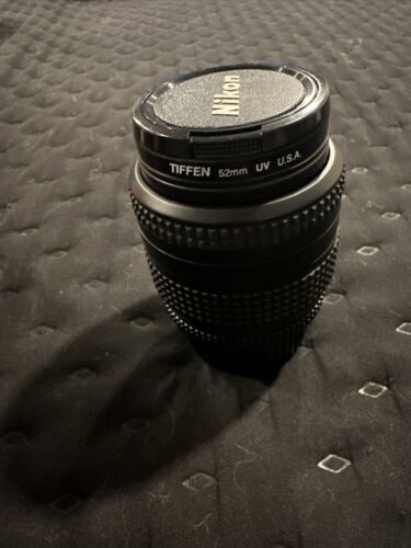 Nikon AF NIKKOR Zoom Lens 35-80mm f/4-5.6D - Picture 3 of 4