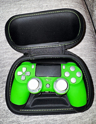 SCUF Infinity Pro PS4 Wireless Bluetooth Controller Green/Black Paddles Case