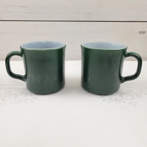 Set Of 2 Vintage Anchor Hocking Fire King 209 Green Mugs, Milk Glass