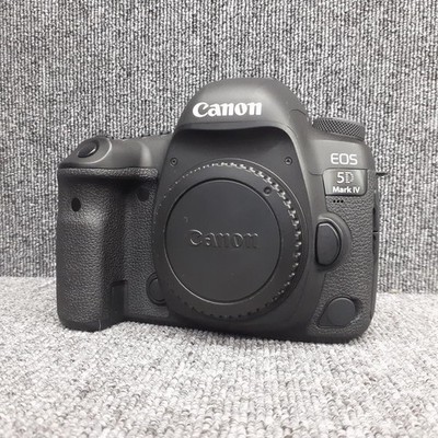 Canon EOS 5D Mark IV DSLR Camera Body 30.4MP Full Frame used
